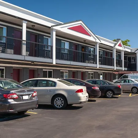 Carlton Inn Midway-2