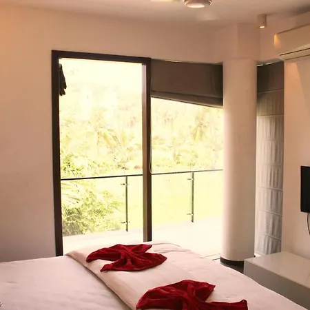 Luxurious 2Bhk For Ultimate Holiday Experience In Goa, Candolim North Goa-3
