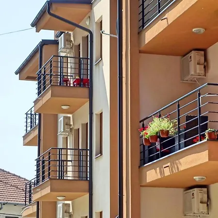 Stella Apartments-3