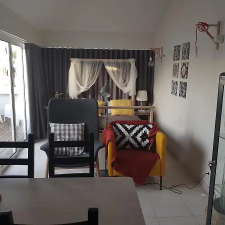 Cabanas Apartments Sea View-3