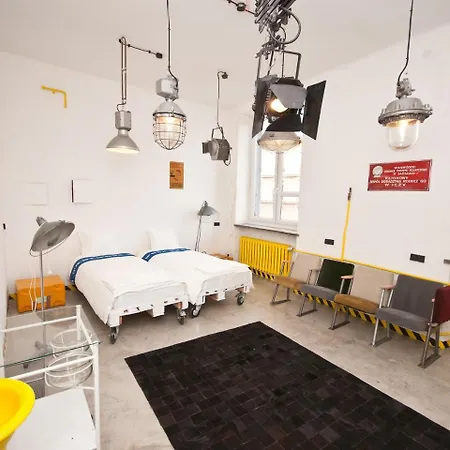 Loft Lot Pszczoly-2