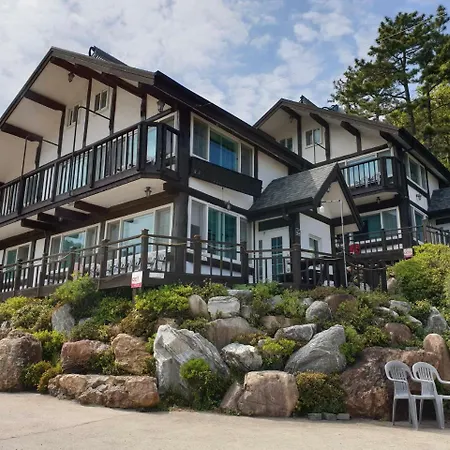 Tongyeong Yehyang Pension-2