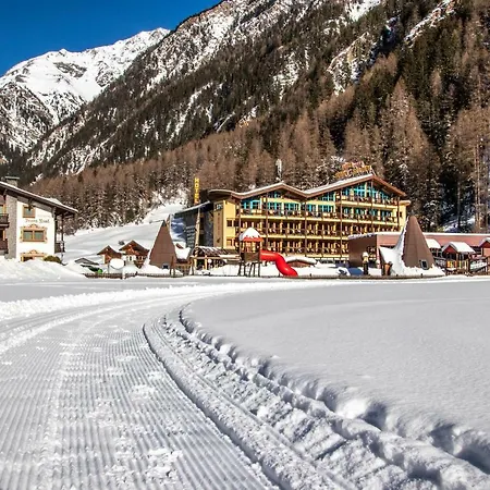 Hotel Sunny Soelden-3