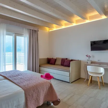 Hotel Riviera Panoramic Green Resort-3