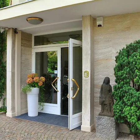 Hotel Zima-3
