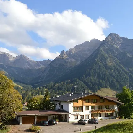 Hotel Garni Luggi Leitner-3