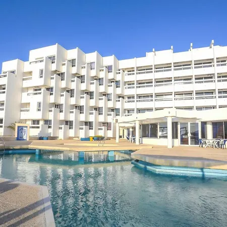 Umh Tarik Hotel-3
