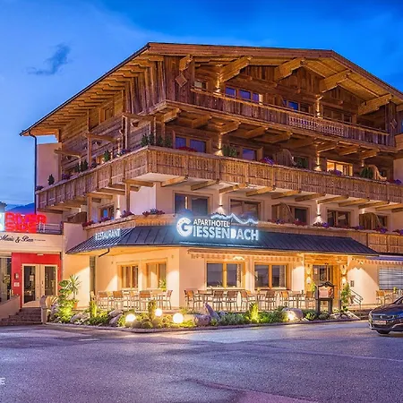 Hotel Giessenbach-3