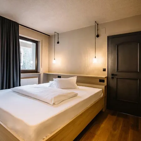 Panoramic Suites Winzerhöhe-2