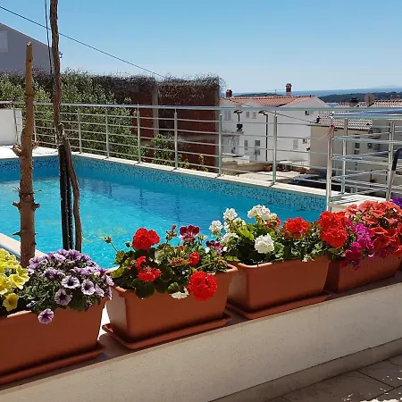 J&B Holiday House Hvar-3