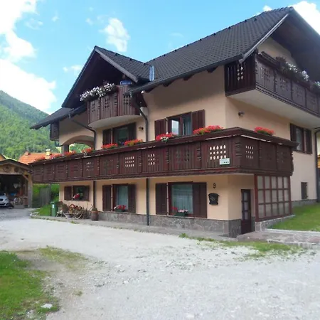 Apartma Slavc-2