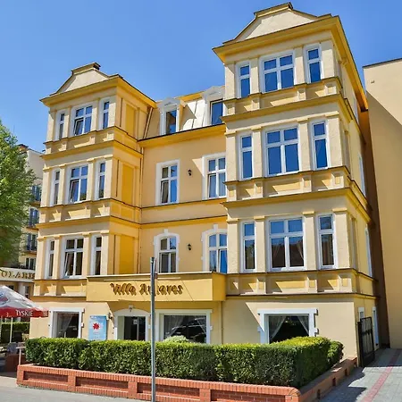 Villa Antares I & II-3