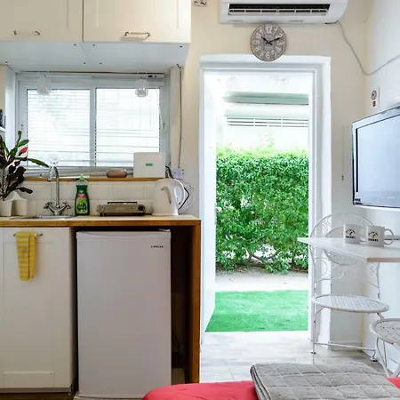 Charming Boutique Studio - Tlv Center-2