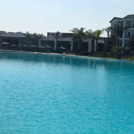 A Coastal/Island Experience At A Large 2 Bed Apartment At A Crystal Lagoon Estate.-3