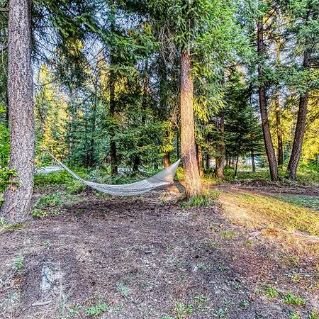 Whispering Pines-3