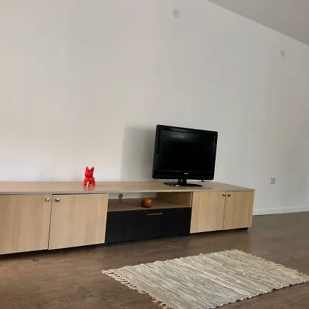 Luxury Sea View Bulldog Place-3