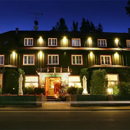 Hotel Grüne Tanne Mandelholz-2