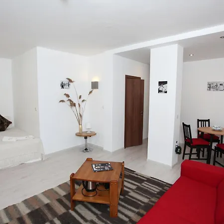Snow Pearl Residence & Free Spa-3