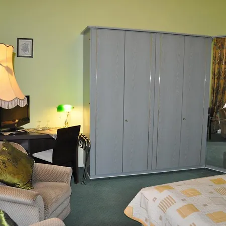 Hotel Pension Savoy Am Kurfuerstendamm-3