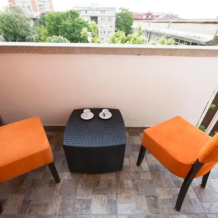 Ahoy Belgrade Luxury Apartment-2