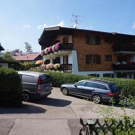 Gästehaus Kuhns Alpenrose-2