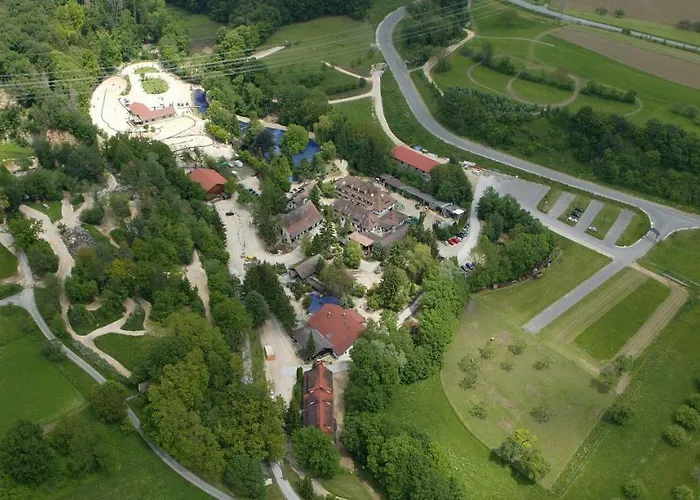 Hotel Erlebnisgastronomie Lochmuhle Eigeltingen