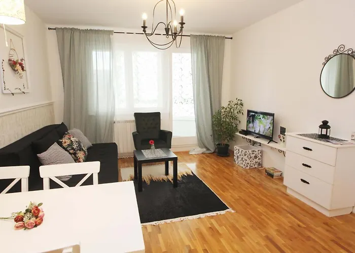 Mila - A Stylish Apartment Near Sarajevo Airport
