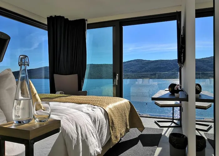 Sky Beach Aparthotel Marina