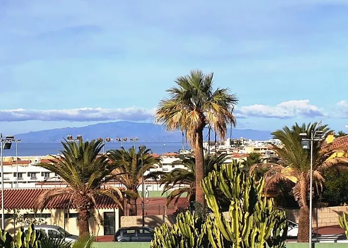 Villa Sunny House With Private Pool And Sea View Costa Adeje 
