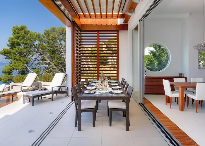 Luxury Seafront Villa Brela Pride With Heated Pool