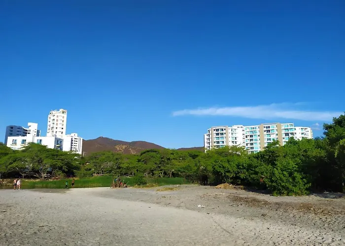 Rodadero Sur Santa Marta Edificio Aragoa A 150 Metros Del Mar