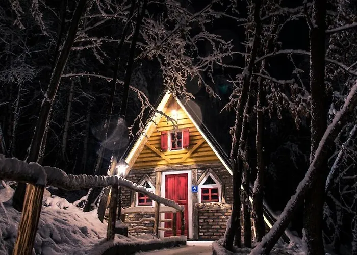 Etno Village Dolina Srece Vitez