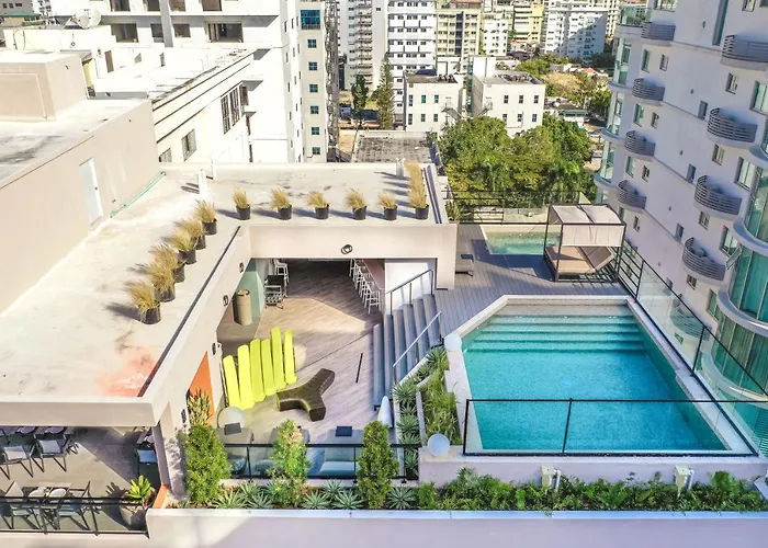 Fully Serviced Apartment At Regatta Living II - 905 Santo Domingo
