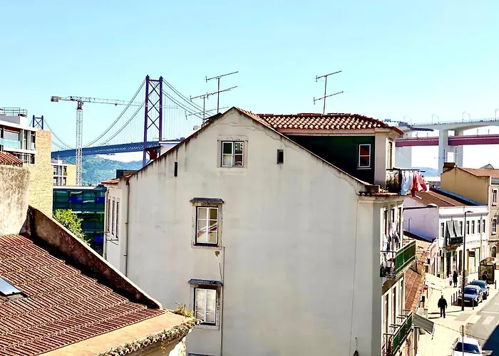 Lisbon Alcantara Seaside