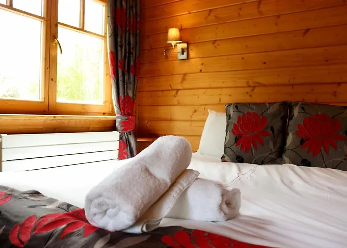 Lodge 38 Rowardennan , Loch Lomond Glasgow