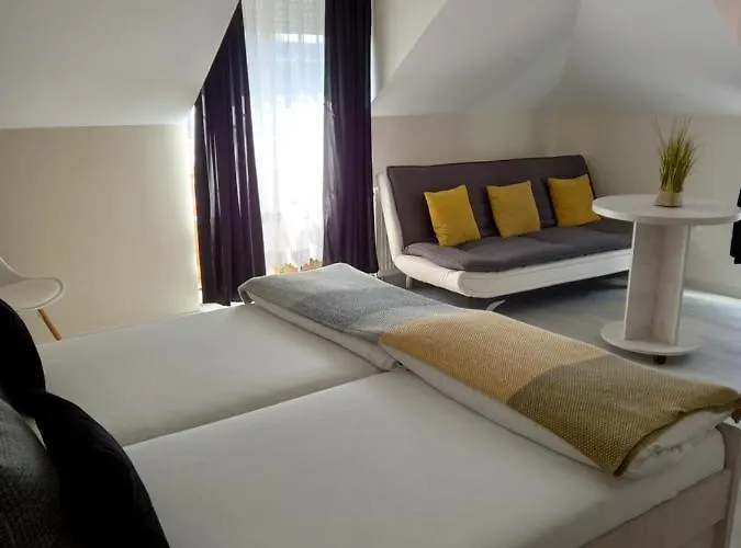 Bed and Breakfast Viola Vendeghaz Pápa