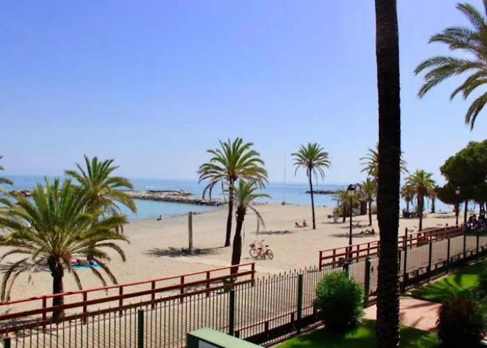 Frontline Sea In The Center Of Puerto Banus-Beach Marbella