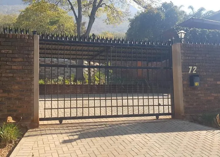 Mia Hills Guest House Hartbeespoort