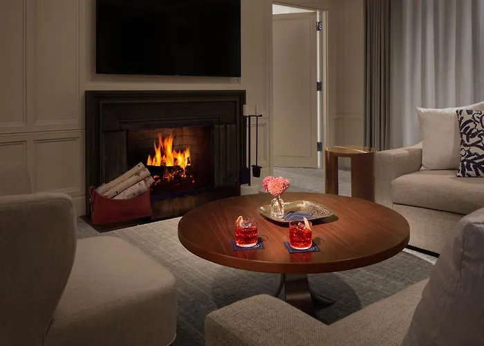 Hotel The Newbury Boston