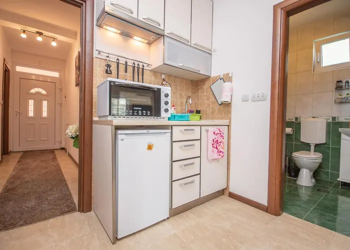 Apartmani Mrsic Risan