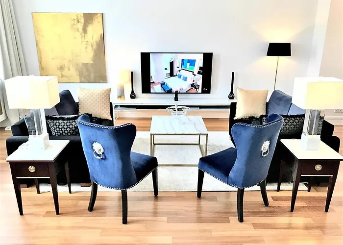 Luxury Apartments Mondrian Market Square II Warschau