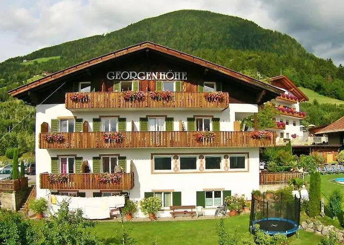 Garni Georgenhöhe Schenna