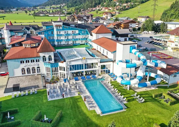 Schlosshotel Lacknerhof Flachau