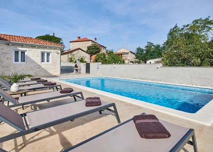 Villa Leon By Villas Holiday Brtonigla