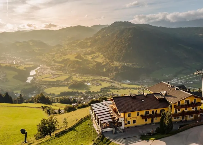 Alpendorf Hotel Stern St. Johann im Pongau