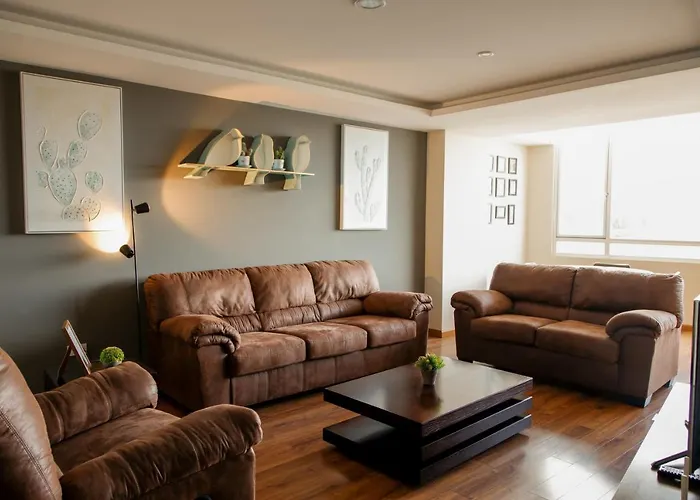 Ferienwohnung Wanderlot - Departamento Leganza - Penthouse Lujoso Riobamba