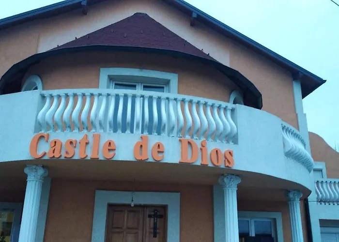 Ferienwohnung Castle De Dios Novi Sad