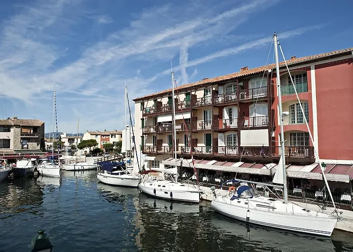 Le Suffren Hôtel Grimaud