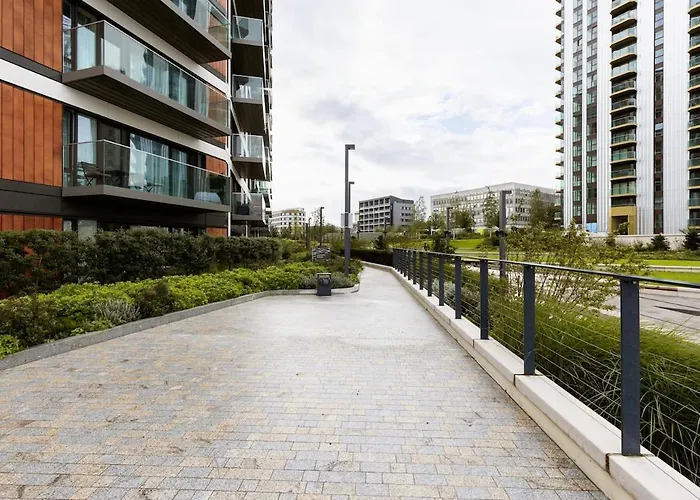 Ferienwohnung Executive Waterfront Split Penthouse London
