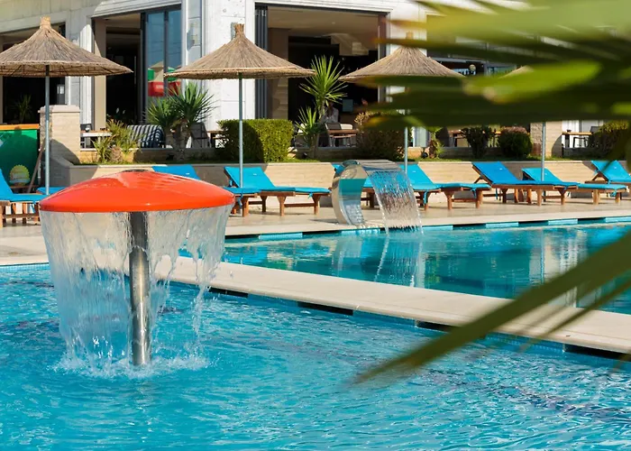 Kraal Hotel Vlorë